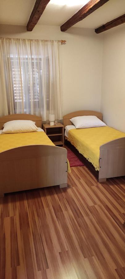 Apartment Nemarnik Roc Екстер'єр фото